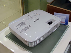 主流商务投影机 爱普生C260X售3800元 