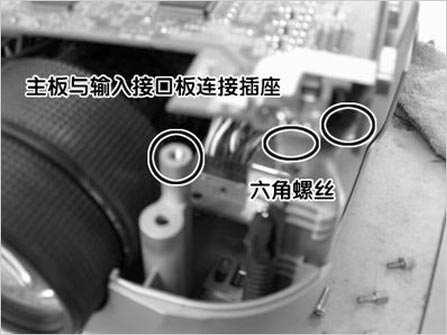 恢复亮度 投影机内部拆解清洗方法
