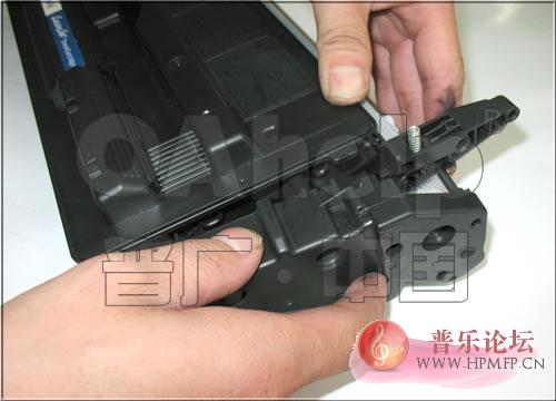 HP5200 (hp7516A) 硒鼓加粉图解 - 信诺办公商城 - 信诺办公商城075525885758