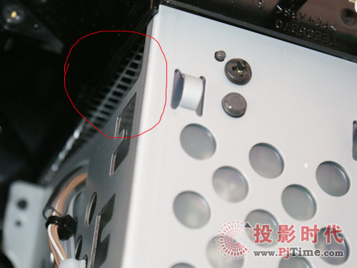 暴力拆解 松下PT-AE3000C家庭影院投影机全球第一评
