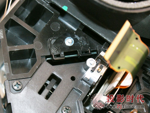 暴力拆解 松下PT-AE3000C家庭影院投影机全球第一评