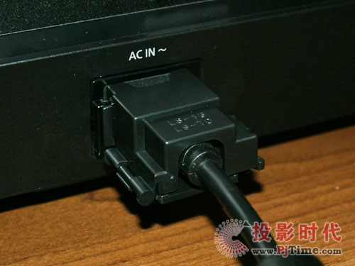 暴力拆解 松下PT-AE3000C家庭影院投影机全球第一评