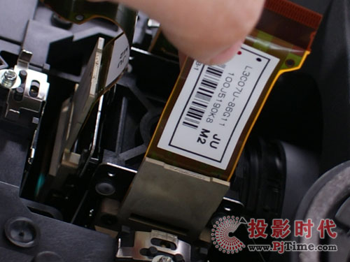 暴力拆解 松下PT-AE3000C家庭影院投影机全球第一评